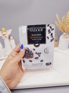 ماسک ورقه ای لوبیا سیاه سادور SADOER Black Bean Mask